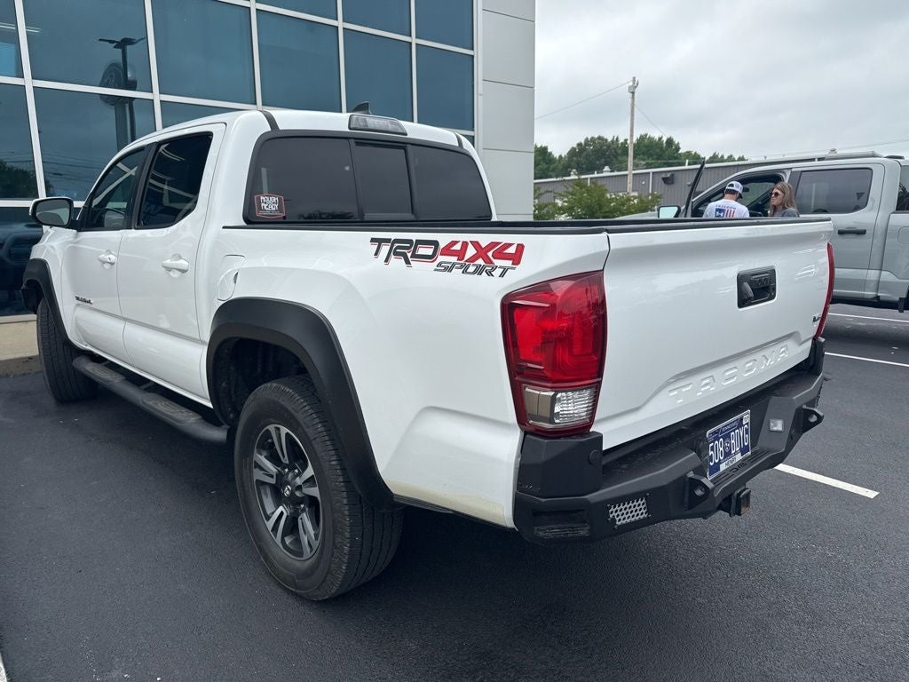2016 Toyota Tacoma TRD Sport