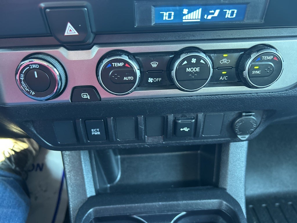 2023 Toyota Tacoma SR V6