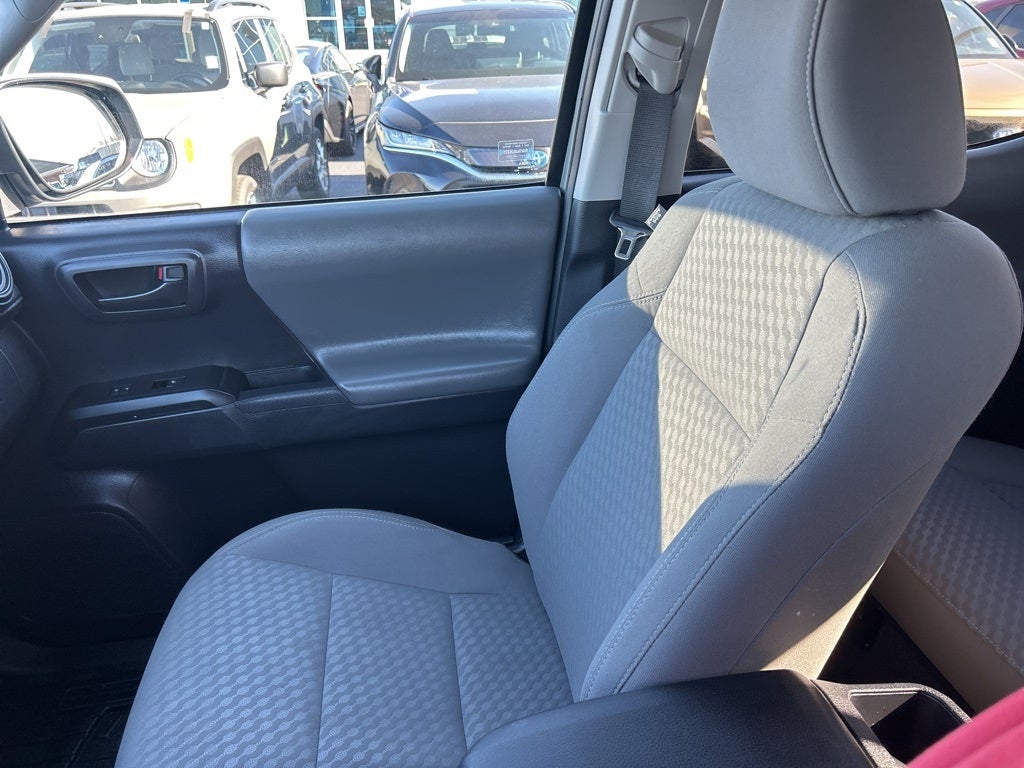 2023 Toyota Tacoma SR V6