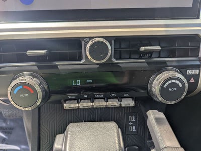 2025 Toyota Tacoma TRD Off-Road