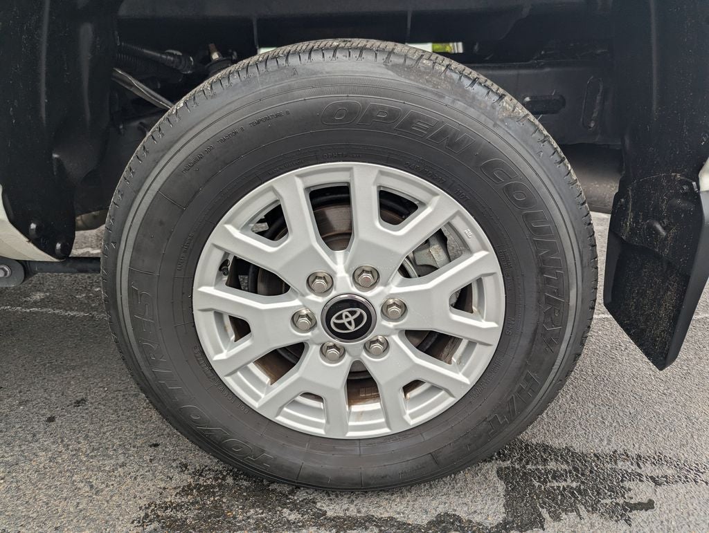 2025 Toyota Tacoma SR5