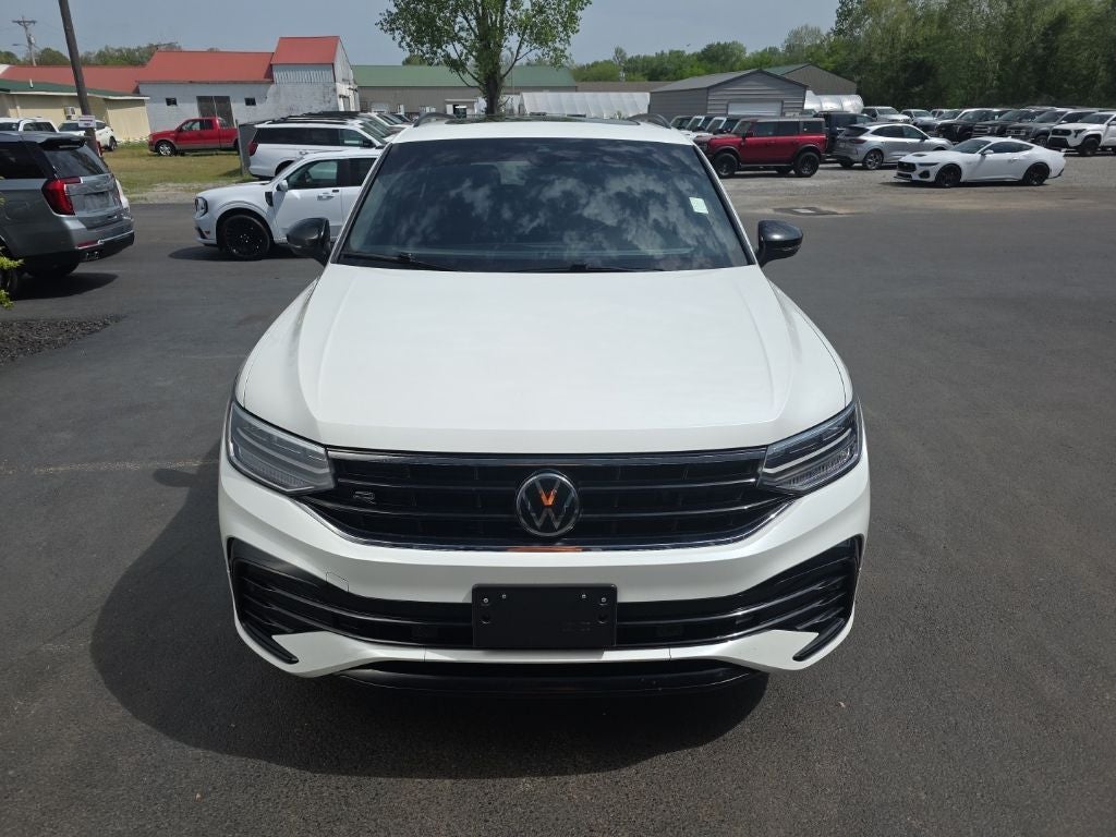 2022 Volkswagen Tiguan 2.0T SE R-Line Black