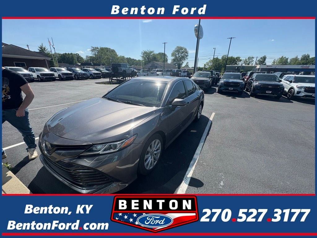 2018 Toyota Camry LE
