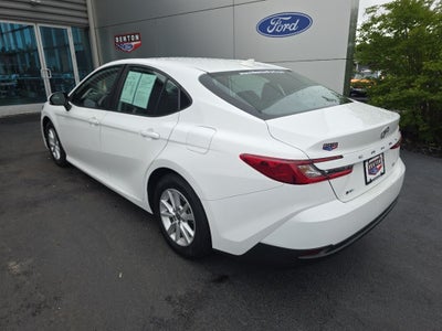 2025 Toyota Camry LE