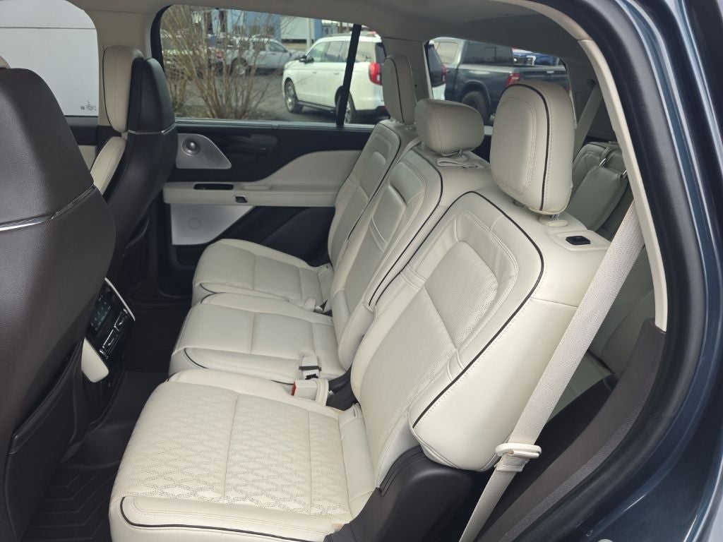 2021 Lincoln Aviator Black Label