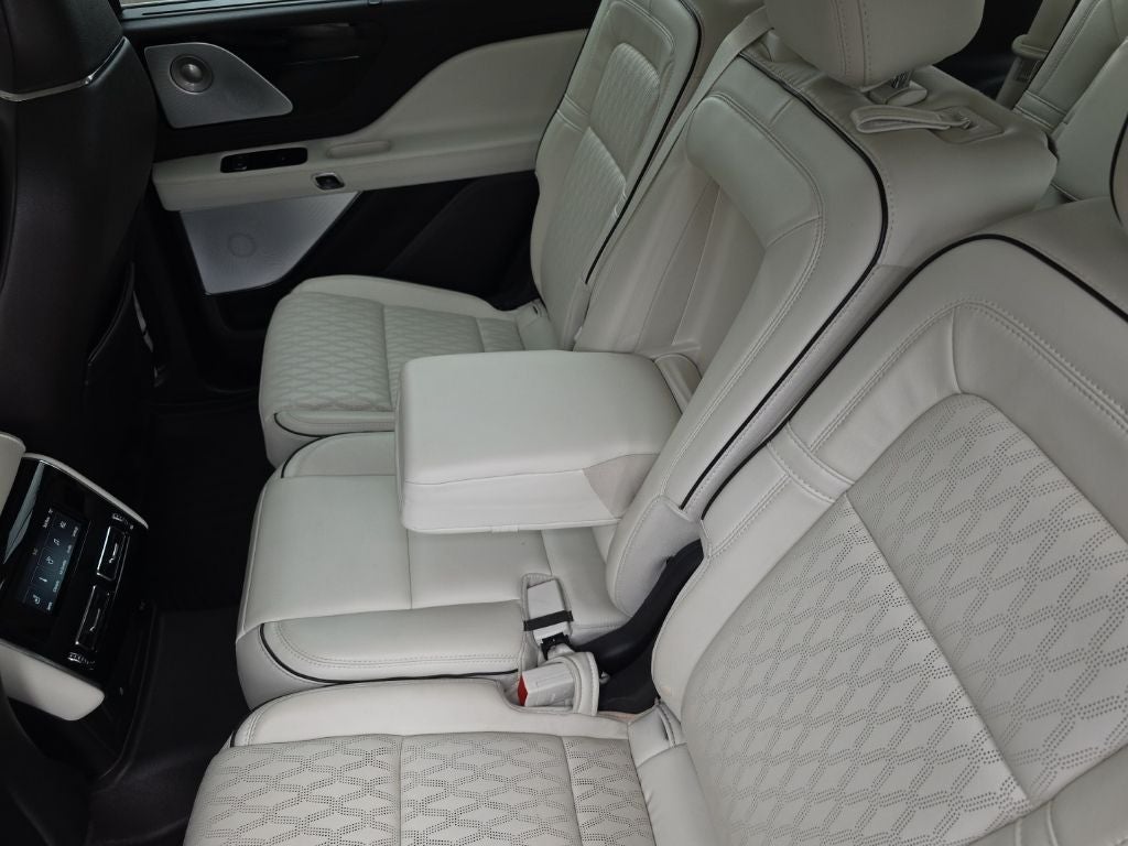 2021 Lincoln Aviator Black Label