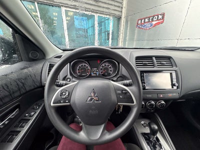 2025 Mitsubishi Outlander Sport 2.0 SE