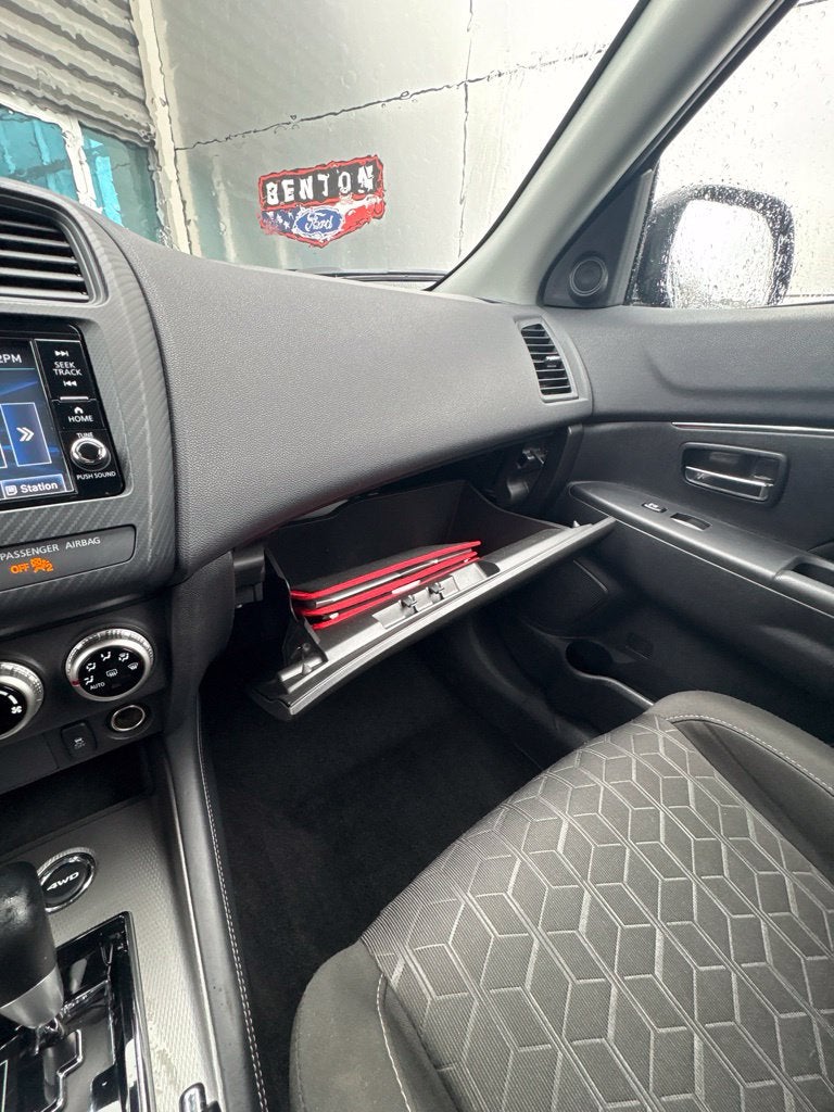 2025 Mitsubishi Outlander Sport 2.0 SE