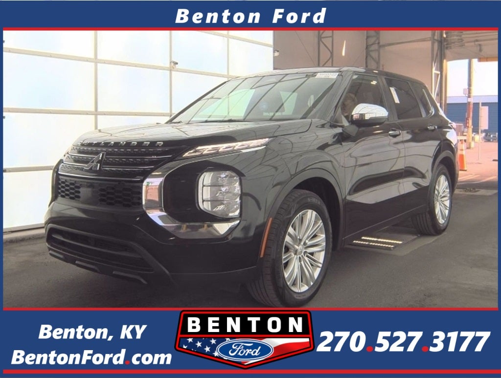 2022 Mitsubishi Outlander ES