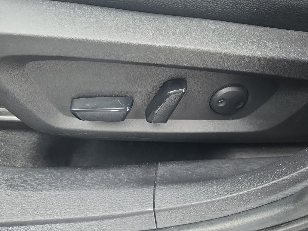 2023 Mitsubishi Outlander SEL