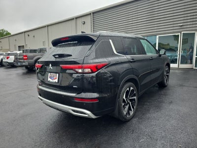 2023 Mitsubishi Outlander SEL