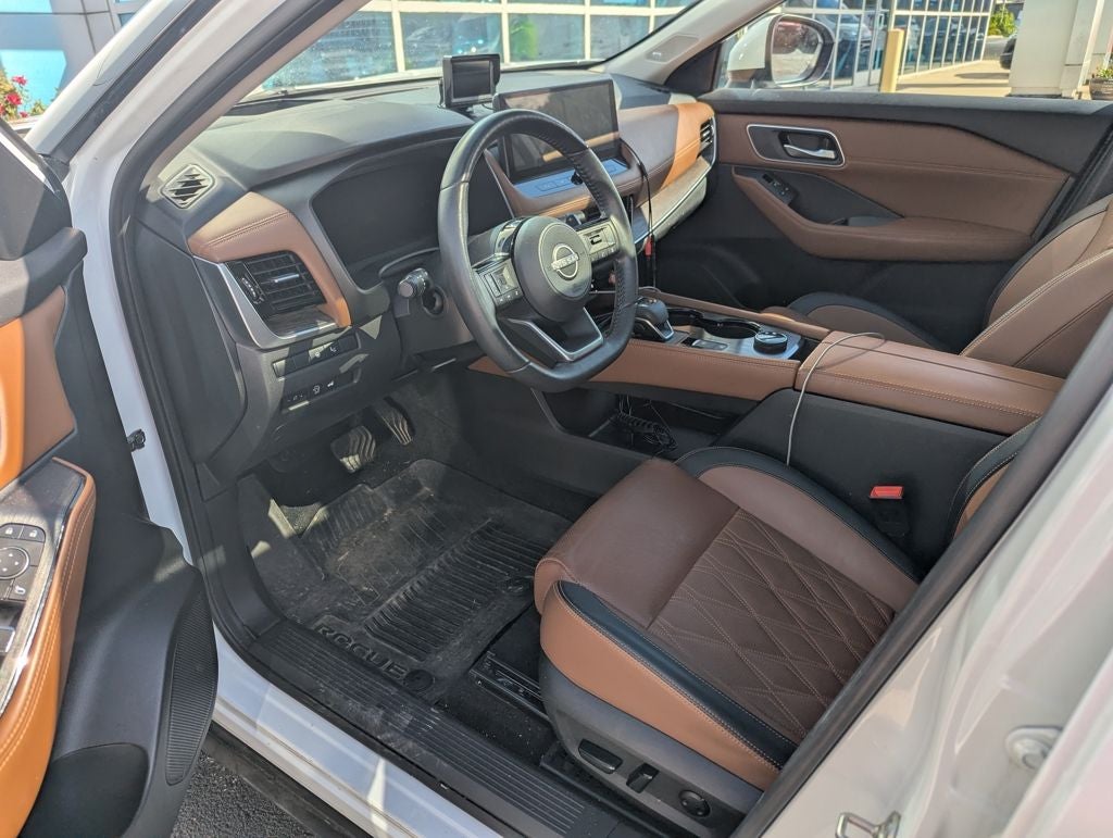2024 Nissan Rogue Platinum