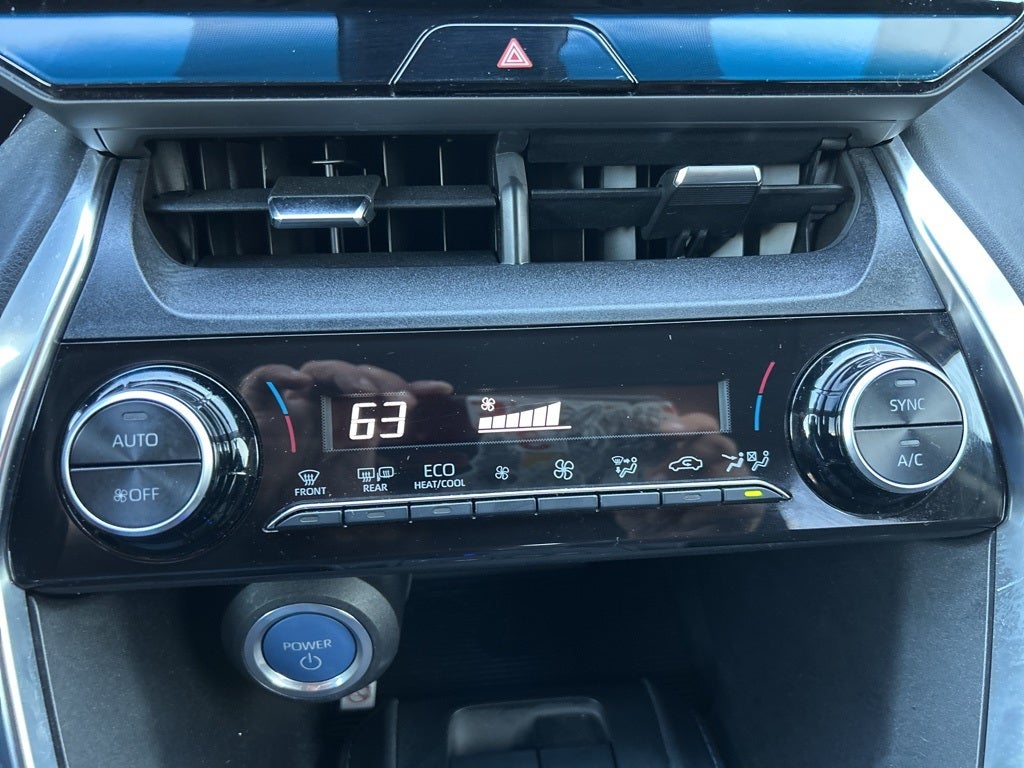 2022 Toyota Venza LE