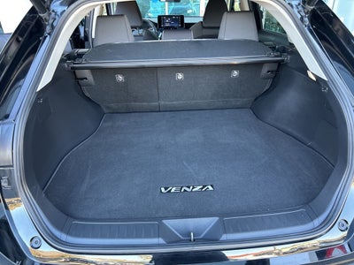 2022 Toyota Venza LE