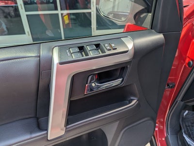 2023 Toyota 4Runner SR5
