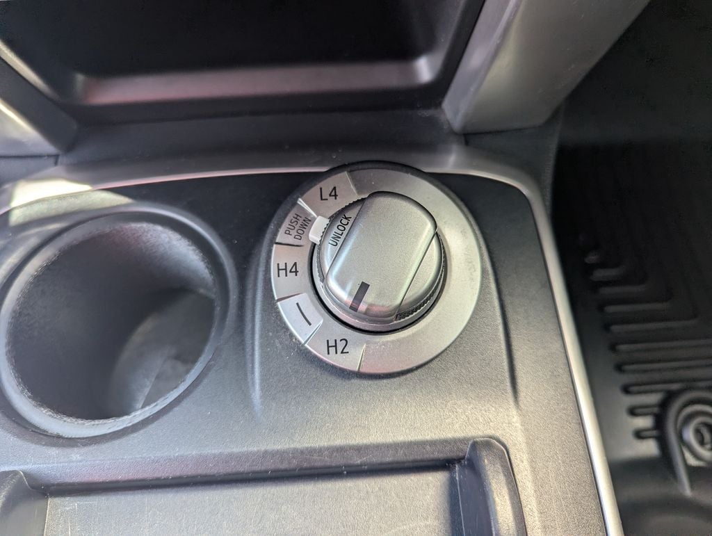 2023 Toyota 4Runner SR5