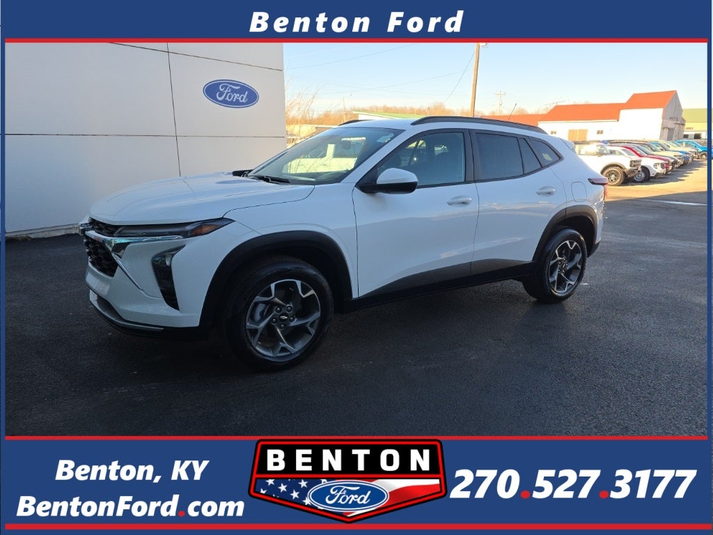 2025 Chevrolet Trax LT