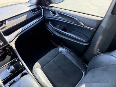 2022 Jeep Grand Cherokee L Altitude