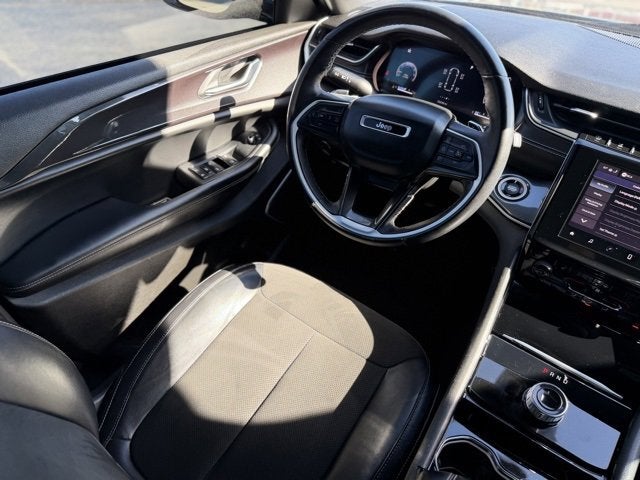 2022 Jeep Grand Cherokee L Altitude