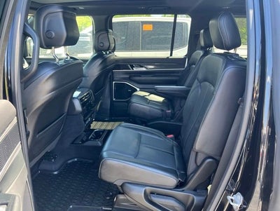 2022 Jeep Wagoneer Series III