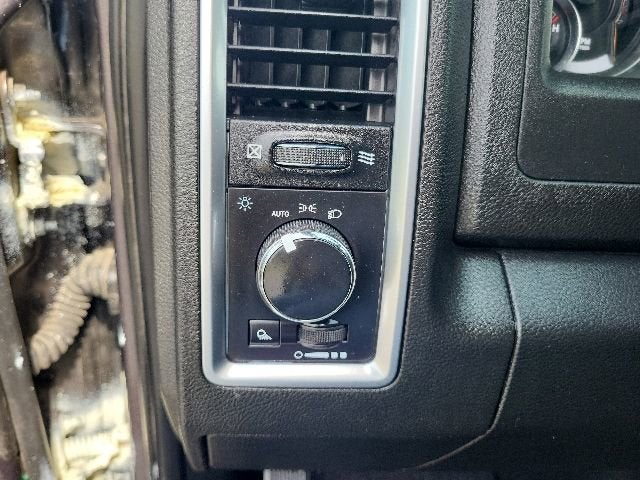 2021 RAM 1500 Classic SLT