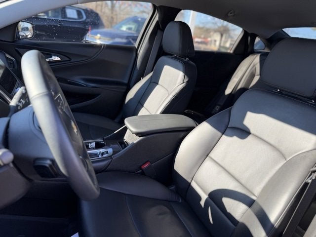 2025 Chevrolet Malibu 2LT