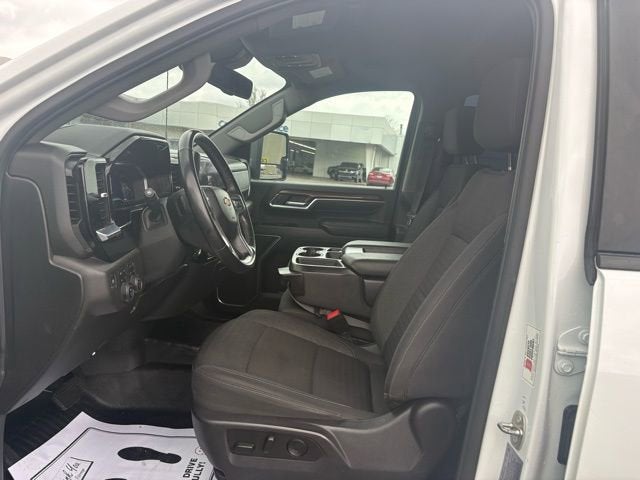 2024 Chevrolet Silverado 3500 HD Chassis Cab LT