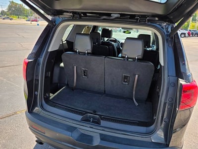 2019 GMC Acadia SLT