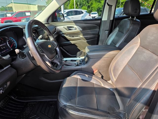 2021 Chevrolet Traverse LT Leather