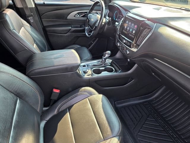 2021 Chevrolet Traverse LT Leather