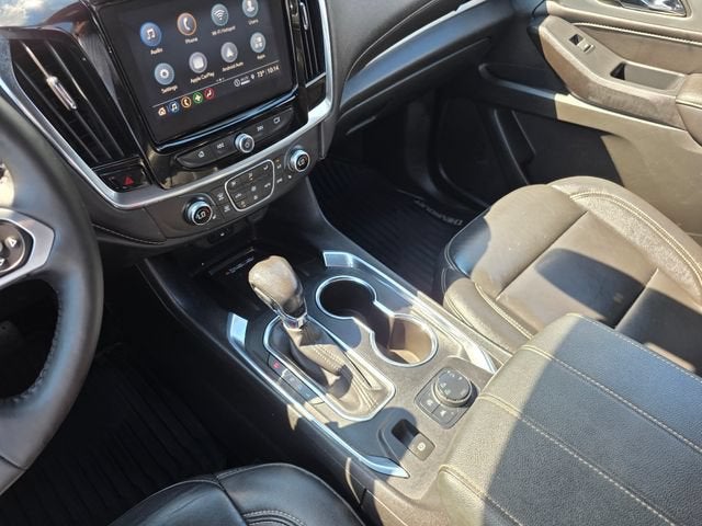 2022 Chevrolet Traverse LT Leather