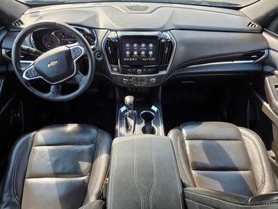 2022 Chevrolet Traverse LT Leather
