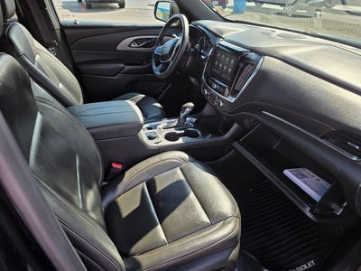 2022 Chevrolet Traverse LT Leather