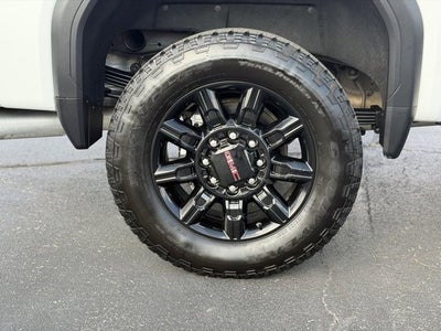 2025 GMC Sierra 2500 HD AT4