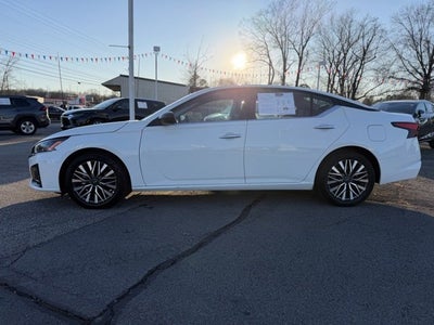 2025 Nissan Altima SV