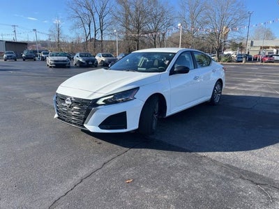 2025 Nissan Altima SV