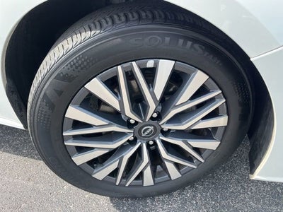 2025 Nissan Altima SV