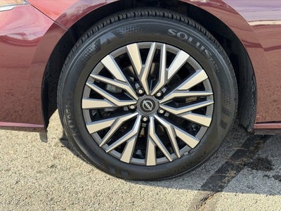 2025 Nissan Altima SV