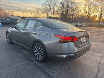 2025 Nissan Altima SV