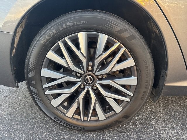 2025 Nissan Altima SV