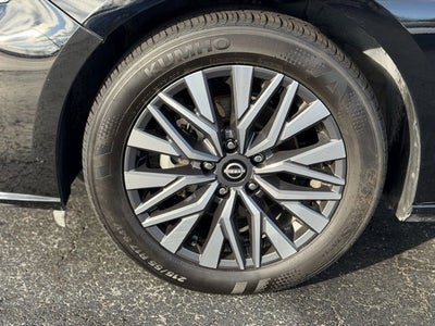 2025 Nissan Altima SV