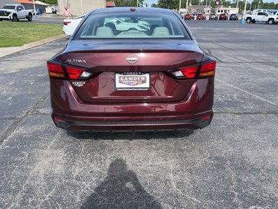 2025 Nissan Altima SV