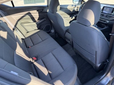 2025 Nissan Altima SV