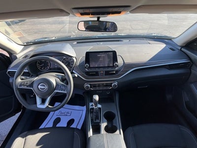 2025 Nissan Altima SV