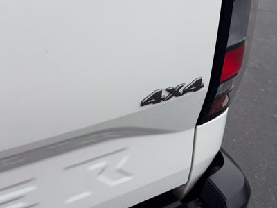 2022 Nissan Frontier S