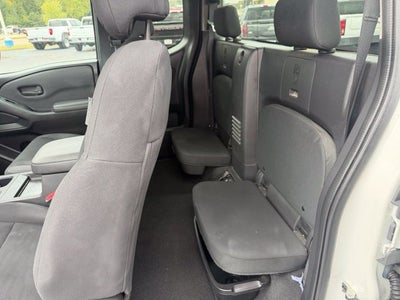 2022 Nissan Frontier S