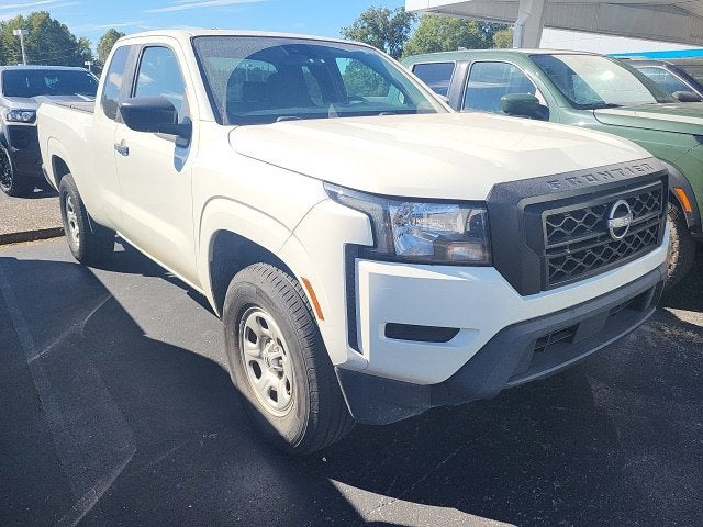 2023 Nissan Frontier S