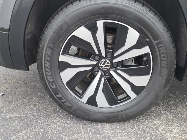 2025 Volkswagen Atlas 2.0T SE
