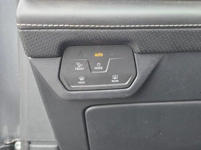 2025 Volkswagen Atlas 2.0T SE