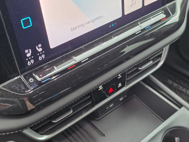 2025 Volkswagen Atlas 2.0T SE